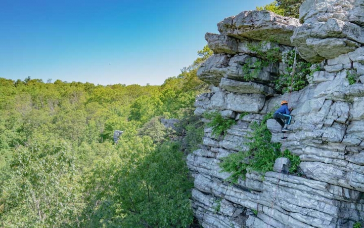 teens rock climbing class near baltimore